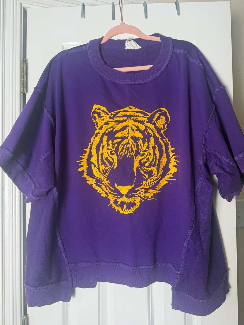 Fantastic Fawn Tiger Face Sweatshirt Size M Purple Yellow Rhinestone